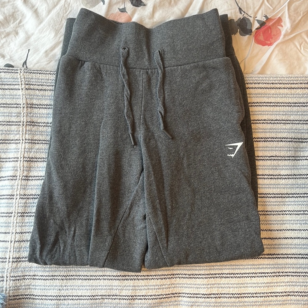 Gymshark joggers Size:S